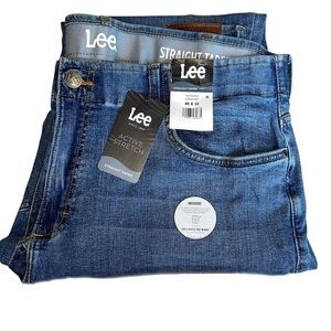 Lee Men’s size 40x32 Denim Straight Taper Jeans flex waistband NWT